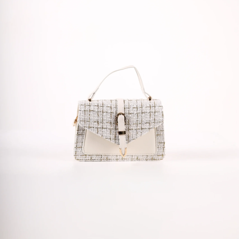 Šta kupiti ženi za Dan zaljubljenih u 2026.?