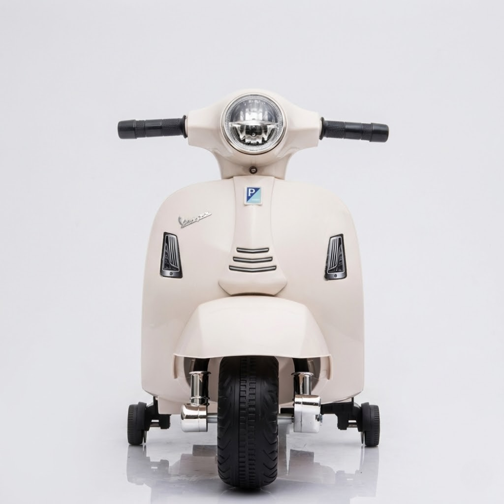 Bela Vespa prednje