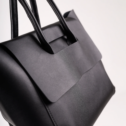 Crna sofisticirana torba na preklop KA014 - rs-mangoshop.com