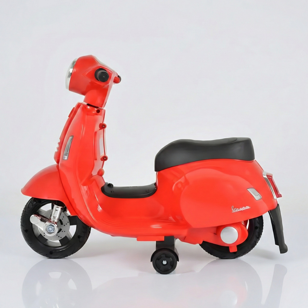 Crvena Vespa prednje