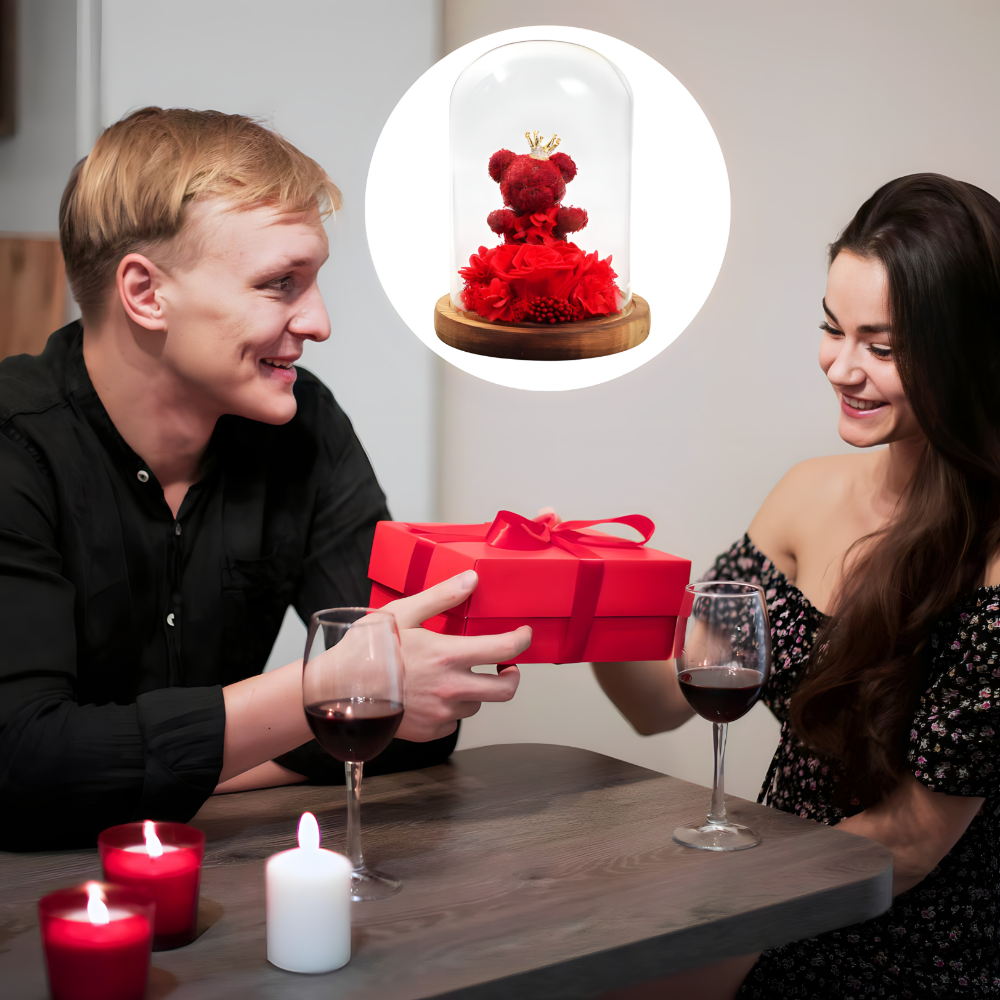 Meda i ruza u staklenom zvonu sa LED svetlom - rs-mangoshop.com