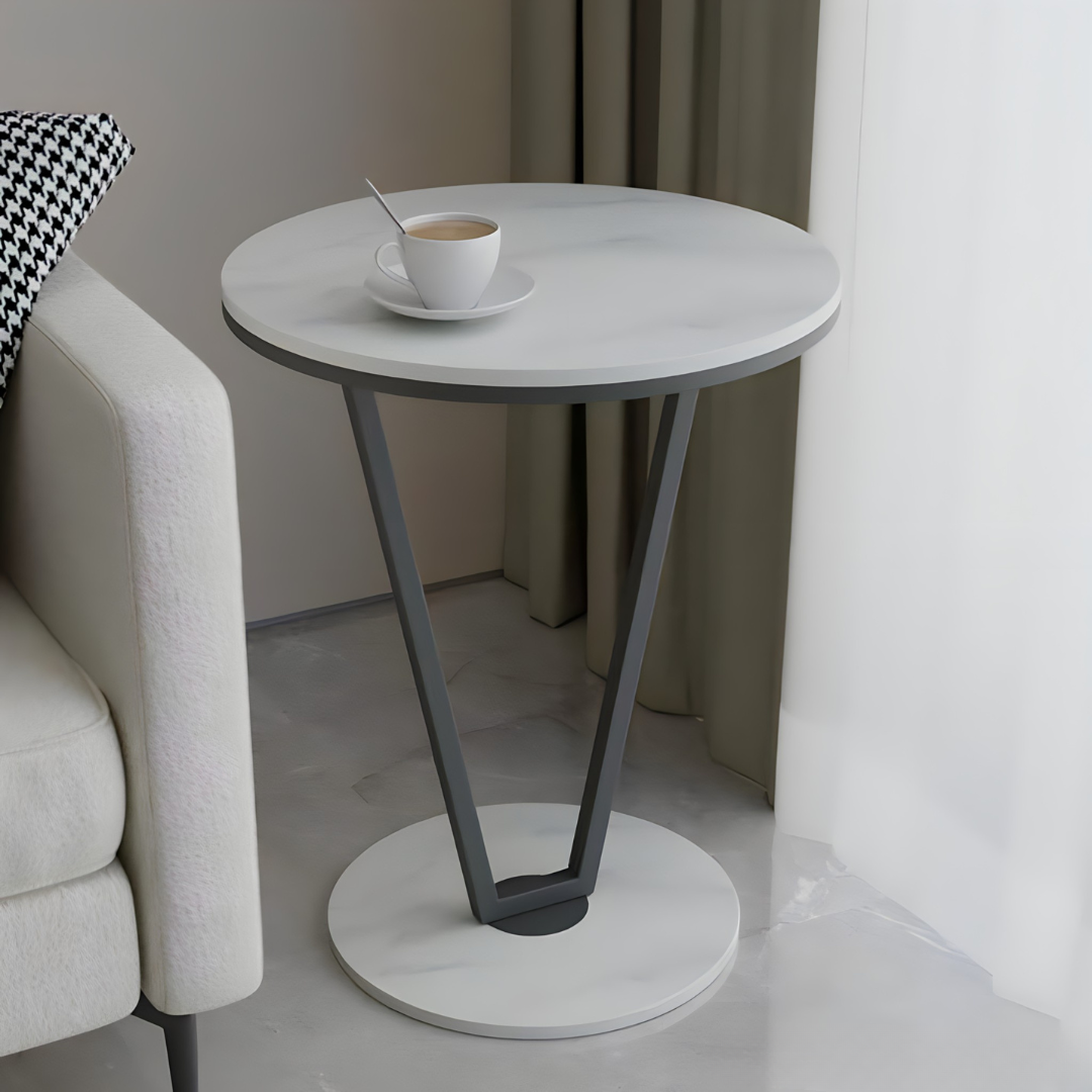Minimalistički bočni stočić - rs-mangoshop.com