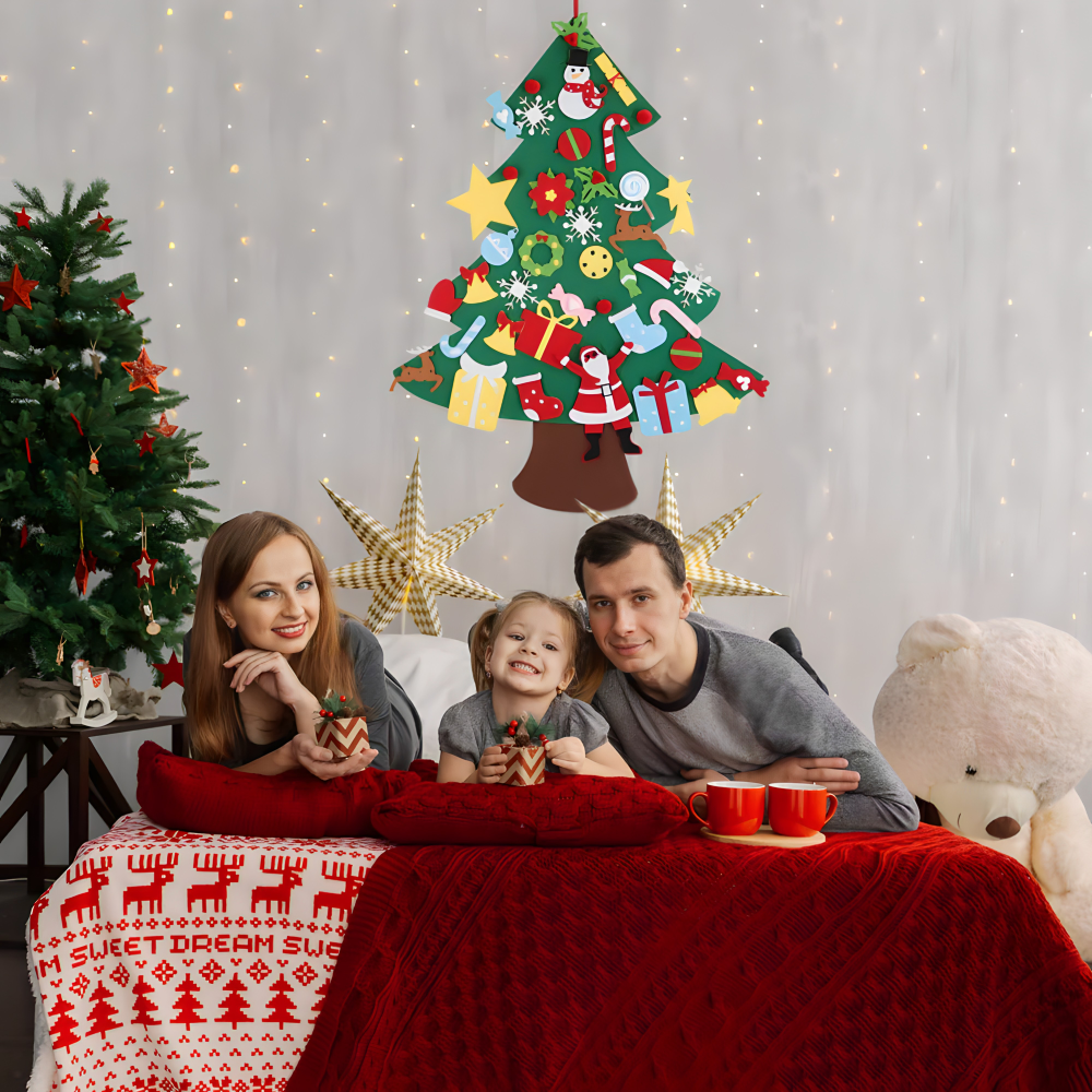 Novogodisnja jelka od filca za zid sa 26 ukrasa koji se lepe - rs-mangoshop.com