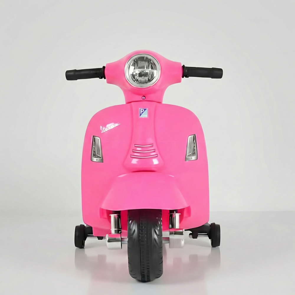 Vespa skuter roze